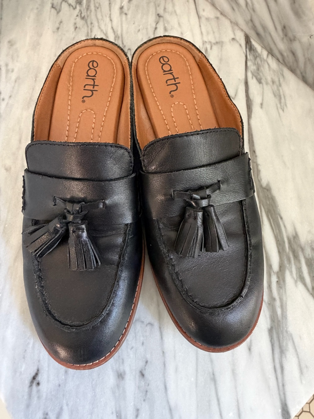 Earth Black Leather Tassel Mule Style Loafer